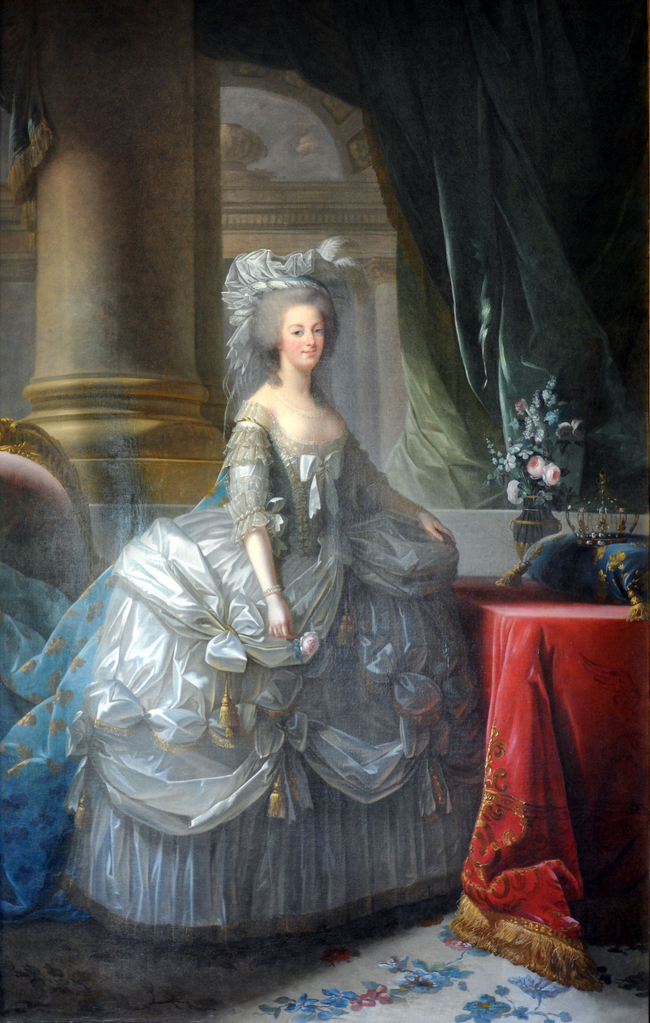 Marie Antoinette In Court Dress Elisabeth Louise Vig E Le Brun