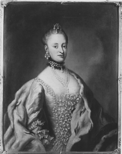 Maria Anna, Gemahlin des Kurfürsten Max III. Joseph von Bayern by Georg Desmarées