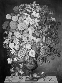 Blomster i en vase by Carl Christian Seydewitz